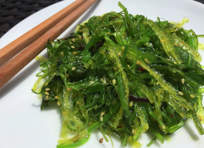Hiyashi Wakame (Seasoned Seaweed Salad)